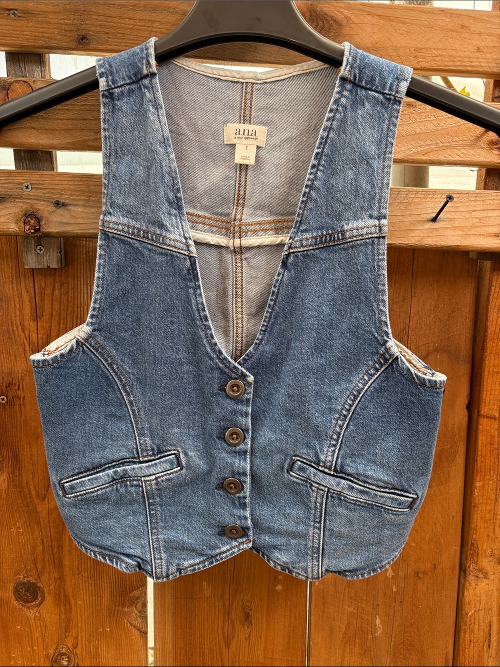 a.n.a Blue Denim Button-Front Women's Vest